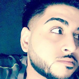 Meet your Posher, Ali